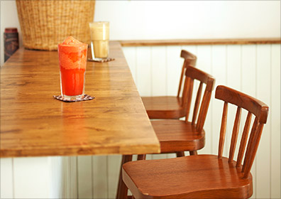 桌子、椅子的除菌示意图